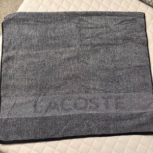 Lacoste Charcoal Gray/Black Heathered Bath Towel